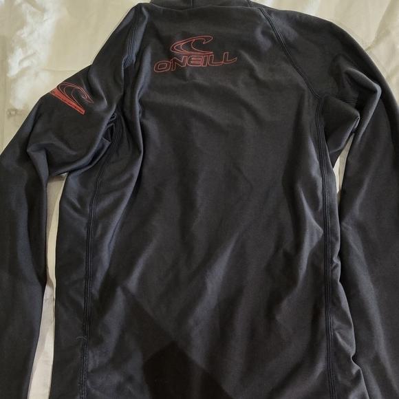 O'Neil kids rash guard - Picture 3 of 3